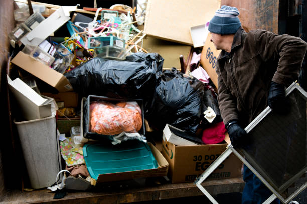 Best Yard Waste Removal  in Dellwood, MN